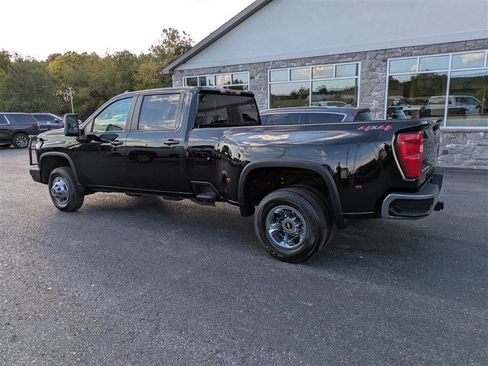 Used 2021 Chevrolet Silverado 3500 LT w/ Convenience Package image 4