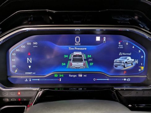 Used 2023 Chevrolet Silverado 1500 RST w/ Protection Package image 15