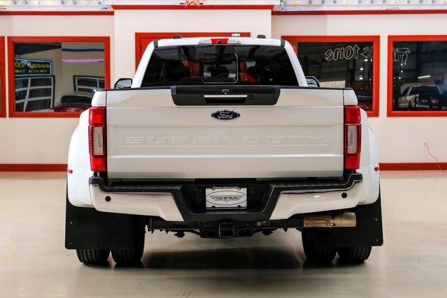 Used 2021 Ford F350 Lariat w/ Lariat Ultimate Package AWD/4WD image 12