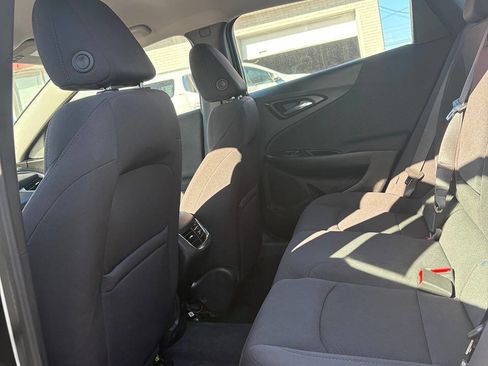 Used 2022 Chevrolet Malibu LT image 13
