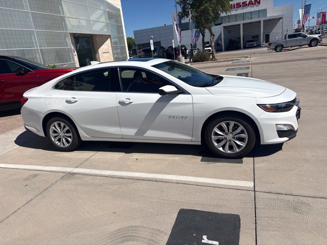 Used 2024 Chevrolet Malibu LT FWD image 3
