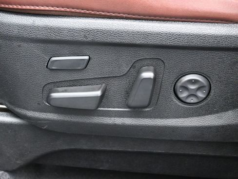 Used 2023 Kia Telluride SX Prestige AWD/4WD image 10