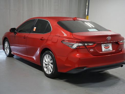 Used 2023 Toyota Camry LE image 6
