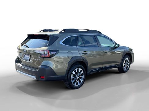 Used 2024 Subaru Outback Limited image 5