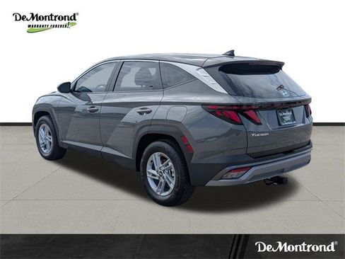 New 2026 Hyundai Tucson SE image 7