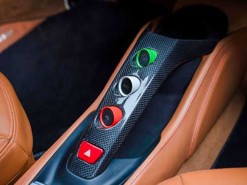 Used 2016 Ferrari 488 GTB RWD image 56