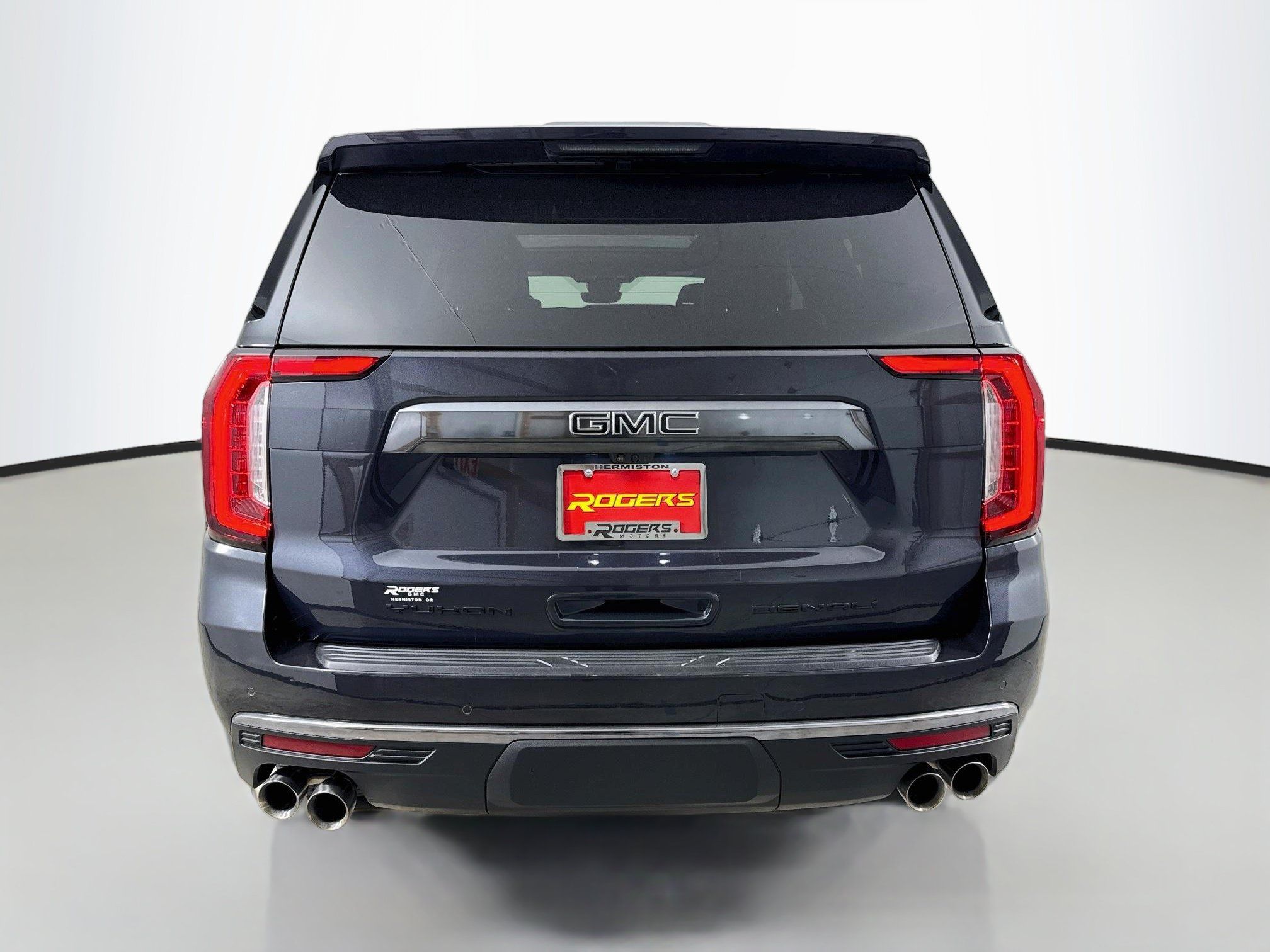 Used 2024 GMC Yukon XL Denali w/ Advanced Technology Package AWD/4WD image 7