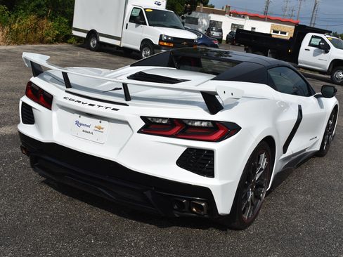 Used 2023 Chevrolet Corvette Stingray Preferred Conv w/ Z51 Performance Package RWD image 3