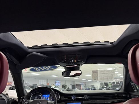 Used 2018 Maserati Quattroporte S GranLusso image 17