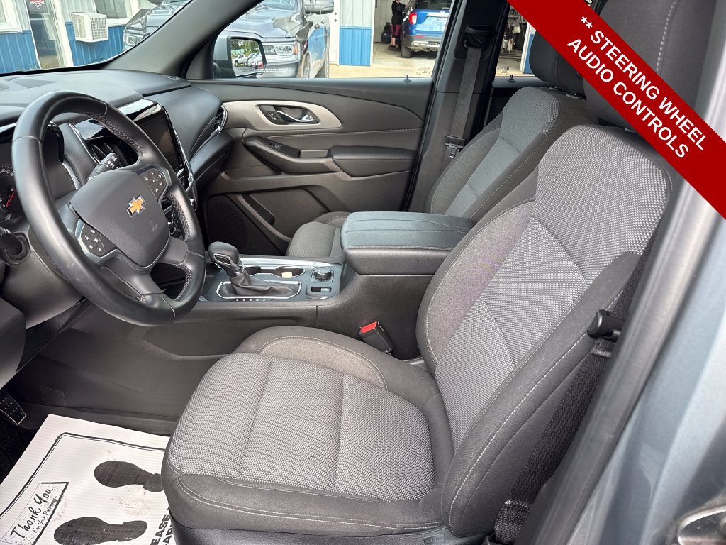 Used 2023 Chevrolet Traverse LT AWD/4WD image 11