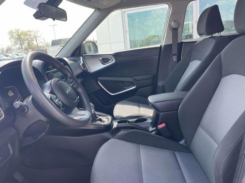 Used 2023 Kia Soul LX w/ Option Group 015 image 13