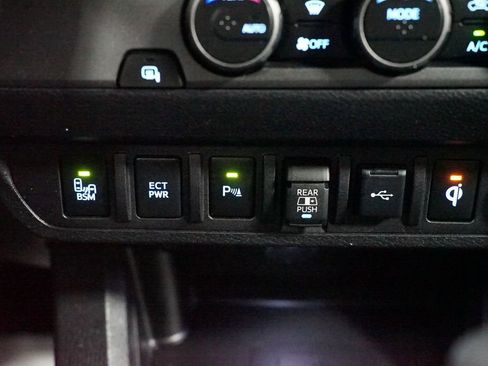 Certified 2023 Toyota Tacoma TRD Sport image 16