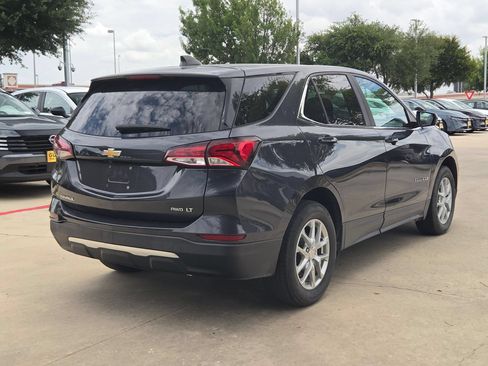 Used 2023 Chevrolet Equinox LT AWD/4WD image 3