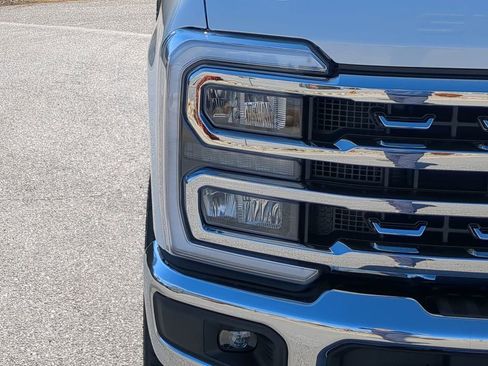 Used 2026 Ford F250 Lariat w/ Chrome Package AWD/4WD image 8