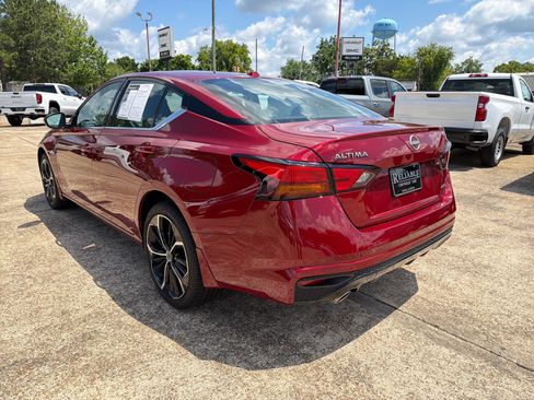 Used 2025 Nissan Altima 2.5 SR AWD/4WD image 4
