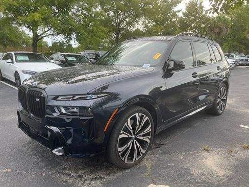Used 2026 BMW X7 M60i AWD/4WD image 10