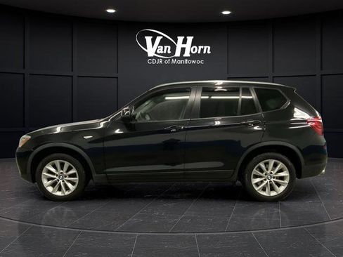 Used 2017 BMW X3 sDrive28i image 11