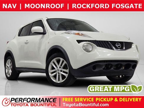 Used 2012 Nissan Juke SV image 1