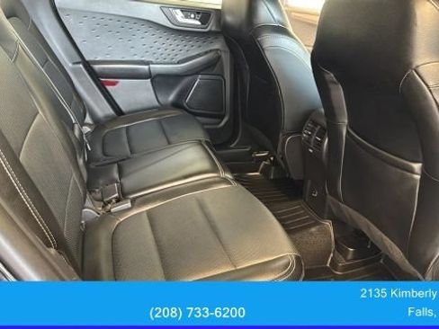 Used 2020 Ford Escape Titanium AWD/4WD image 36