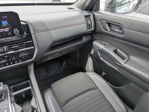 Used 2024 Nissan Pathfinder Rock Creek AWD/4WD image 15