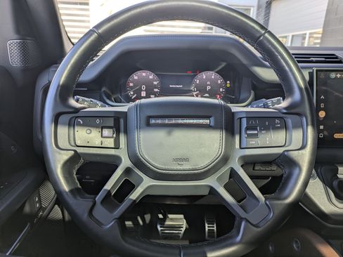 Used 2023 Land Rover Defender 110 X AWD/4WD image 12