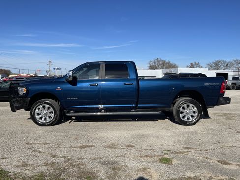 Used 2024 RAM 3500 Laramie w/ Sport Appearance Package image 7