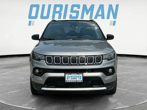 Used 2024 Jeep Compass Limited AWD/4WD image 2