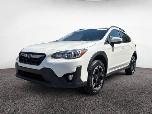 Certified 2023 Subaru Crosstrek 2.0i Premium AWD/4WD image 3