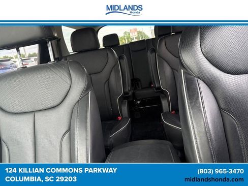 Used 2023 Hyundai Palisade SEL w/ Premium Package FWD image 34