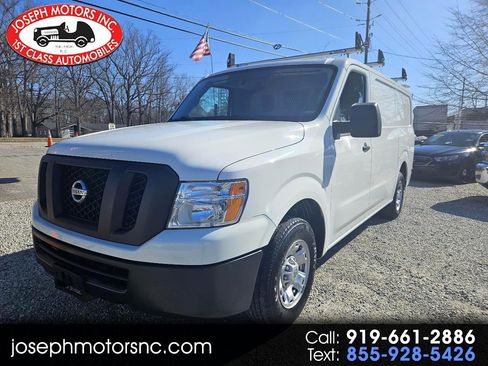 Used 2020 Nissan NV 2500 SV image 1