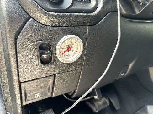 Used 2019 RAM 3500 Laramie AWD/4WD image 7