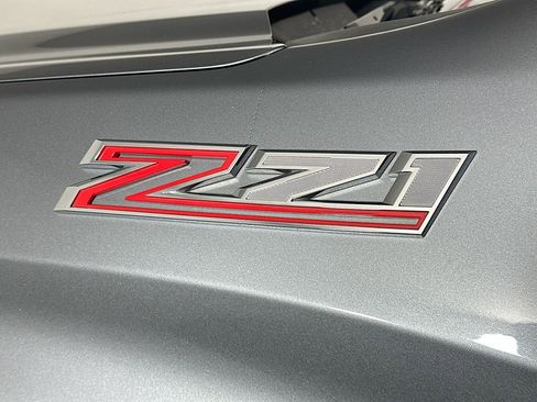 Used 2021 Chevrolet Silverado 1500 Custom Trail Boss w/ LPO, Dark Essentials Package image 28