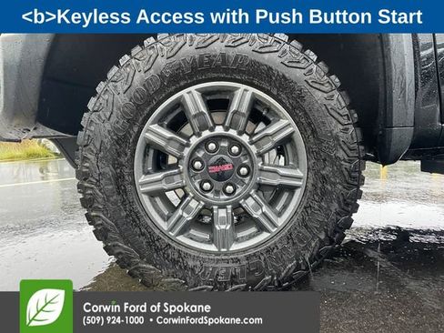 Used 2025 GMC Sierra 1500 AT4X image 9