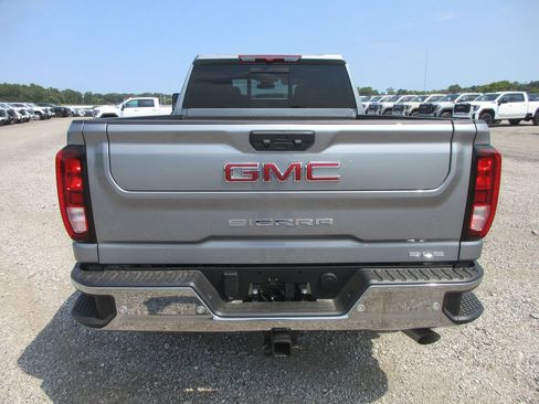 New 2026 GMC Sierra 2500 SLE w/ SLE Value Package; AWD/4WD image 6