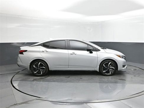 New 2025 Nissan Versa SR w/ Trunk Package image 25