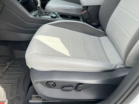 Used 2022 Volkswagen Taos SE AWD/4WD image 21