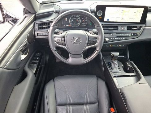 Used 2024 Lexus ES 350 Ultra Luxury image 11