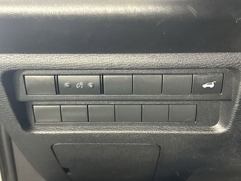 Used 2023 Mitsubishi Outlander SE AWD/4WD image 22