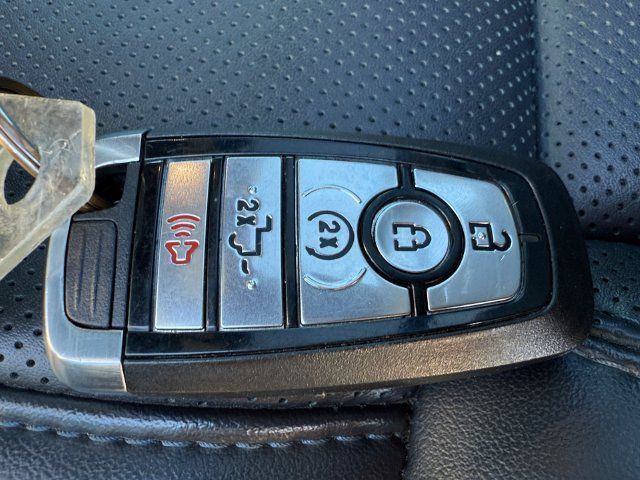 Used 2025 Ford F350 Platinum AWD/4WD image 24