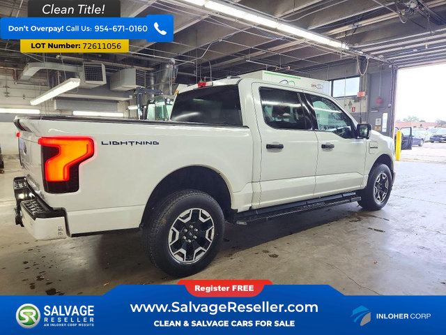 Used 2022 Ford F150 Lightning XLT AWD/4WD image 4