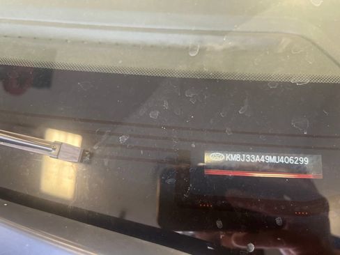 Used 2021 Hyundai Tucson Value FWD image 3