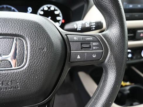 Used 2024 Honda HR-V LX image 20