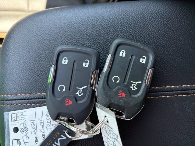 Used 2024 GMC Terrain AT4 w/ LPO, Floor Liner Package AWD/4WD image 22