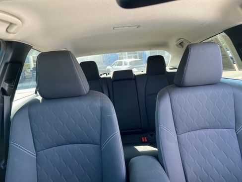 Used 2025 Toyota Corolla LE FWD image 23