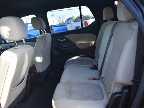 Certified 2022 Chevrolet Traverse LS image 18