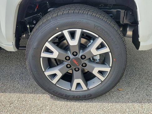 New 2026 Toyota 4Runner TRD Sport Premium AWD/4WD image 5