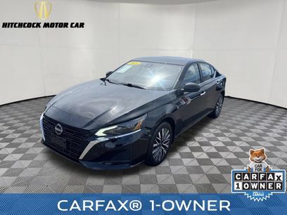 Used 2023 Nissan Altima 2.5 SV