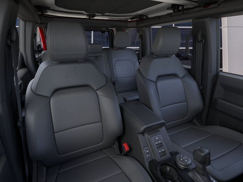 New 2026 Ford Bronco Outer Banks w/ Sasquatch Package AWD/4WD image 10