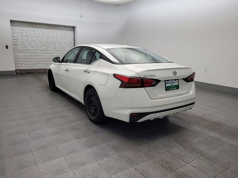 Used 2019 Nissan Altima 2.5 S FWD image 5