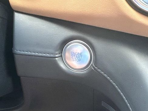 Used 2023 Hyundai Santa Fe Calligraphy image 34